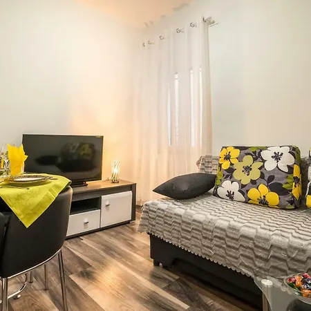 Rooftop View In The Palace Walls Apartment Split